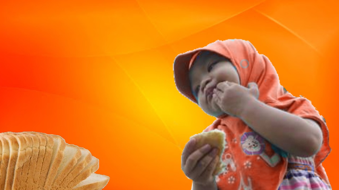 gadis muslimah makan roti