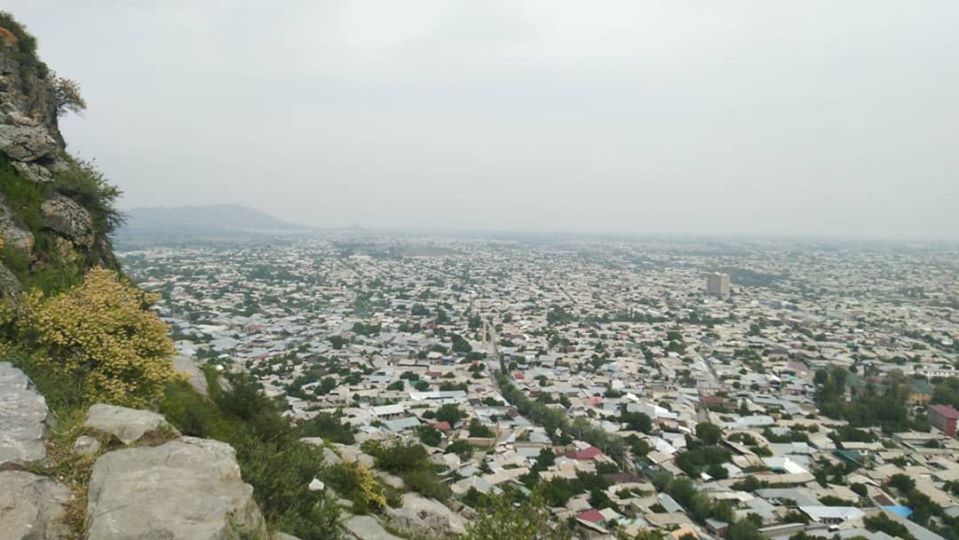 kota osh dari bukit sulaiman